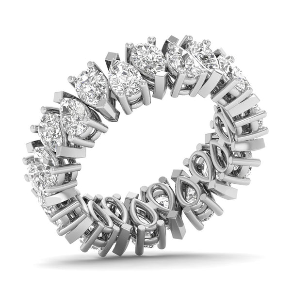Erylle ring in 18K white gold, pear-shaped lab-grown diamond — Apekani Diamonds