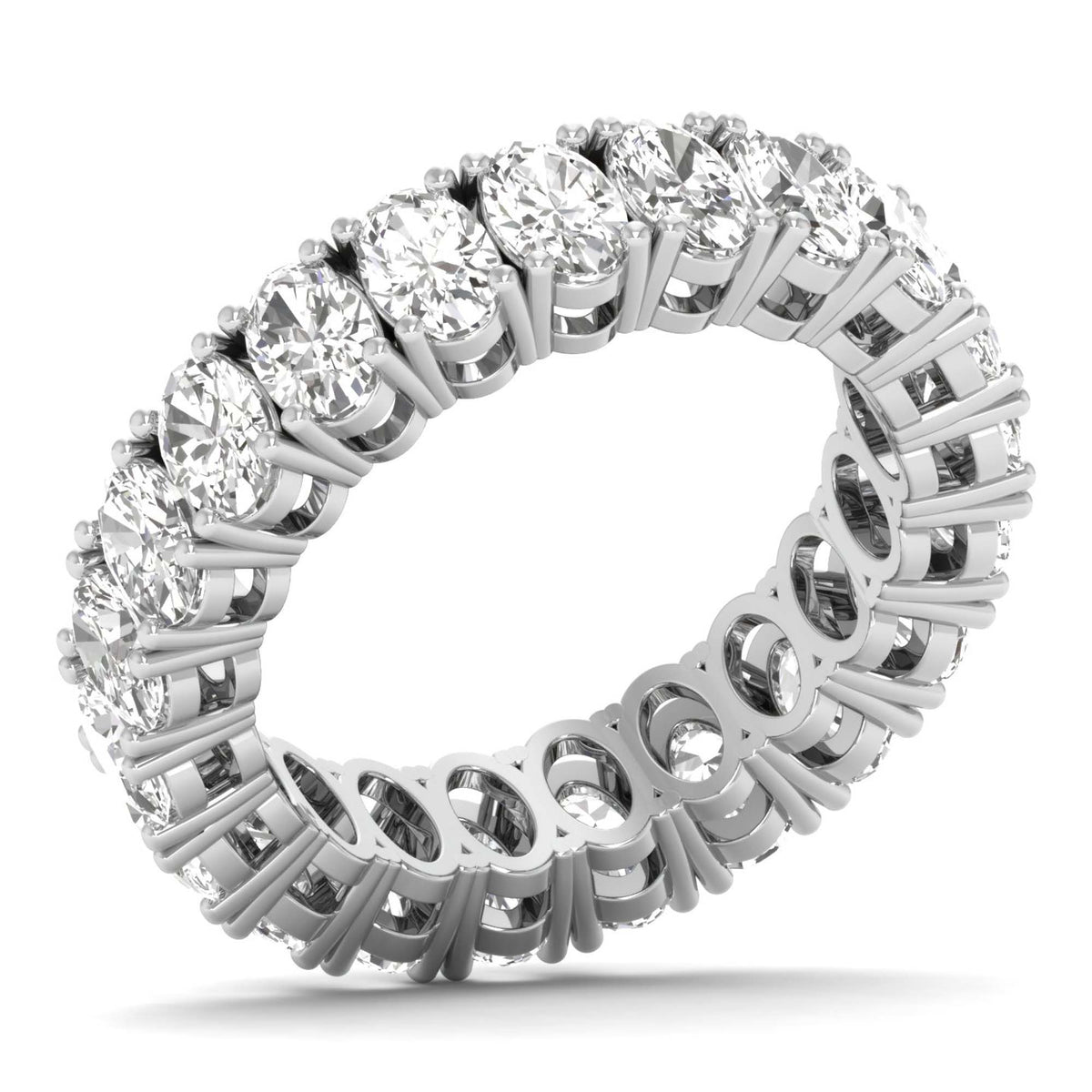 Havelle ring in 18K white gold, oval lab-grown diamond — Apekani Diamonds